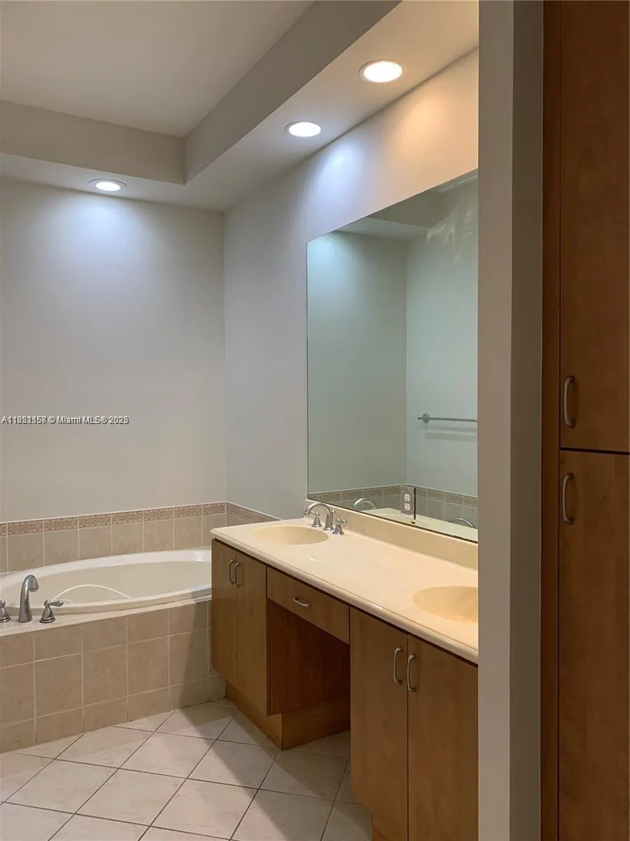 3020 NW 125th Ave, #417