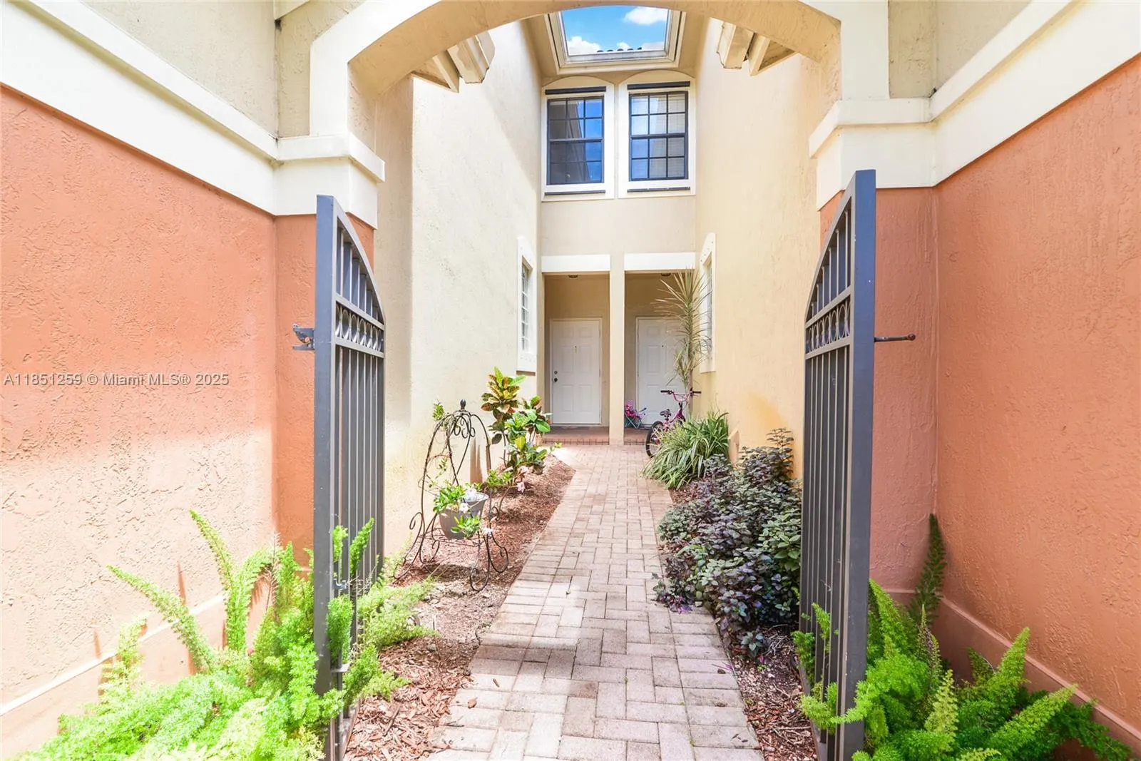 3844 Tree Top Dr, #3844