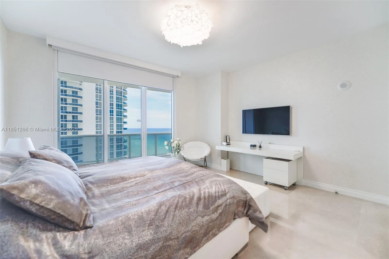 15901 Collins Ave, #1602