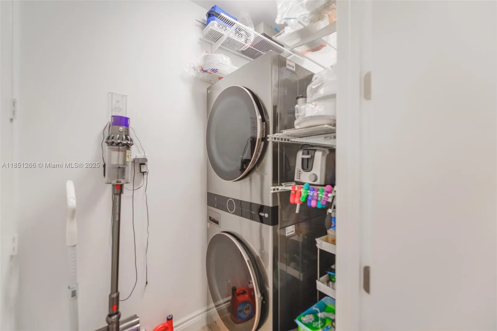 15901 Collins Ave, #1602