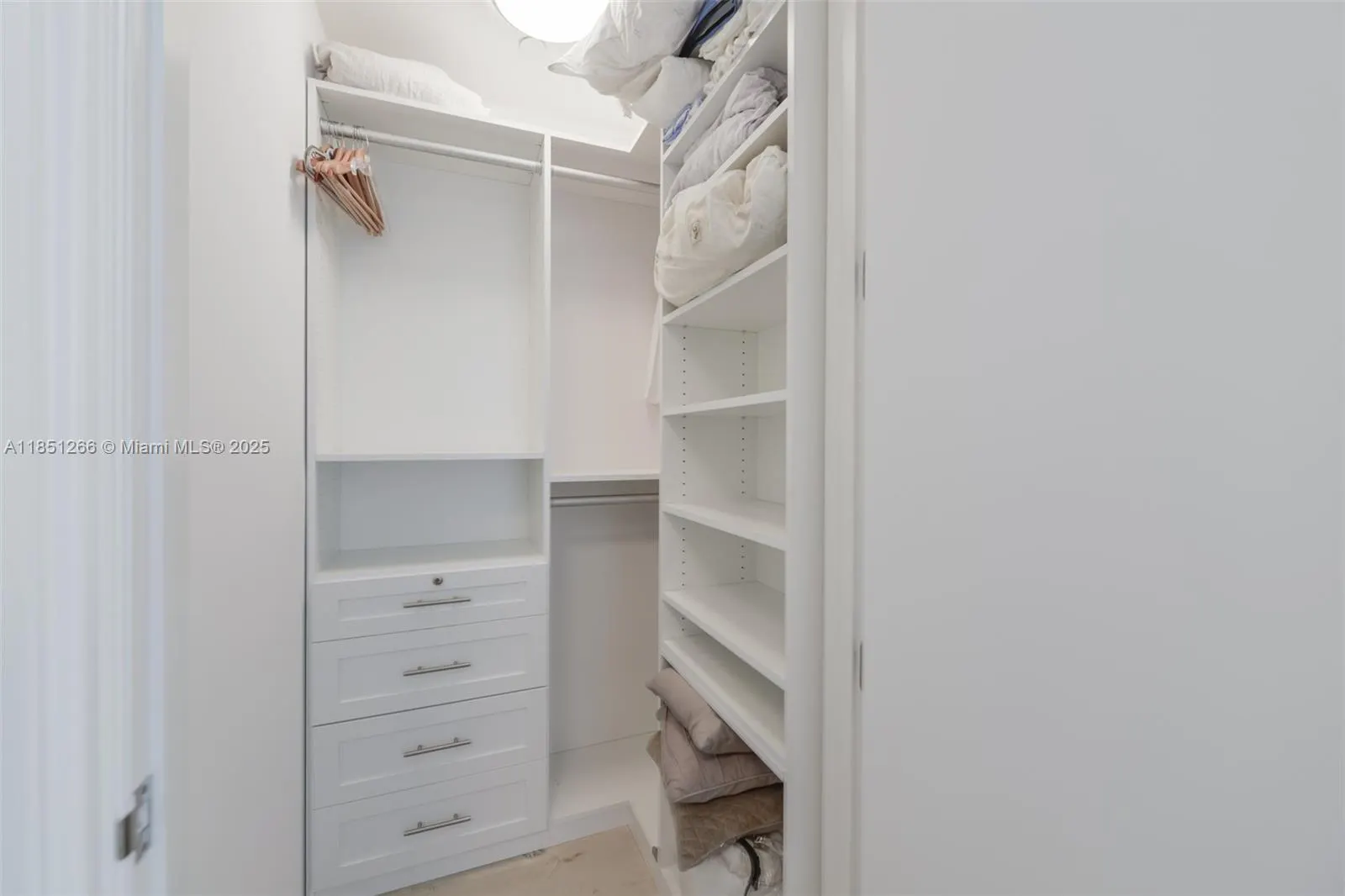 15901 Collins Ave, #1602