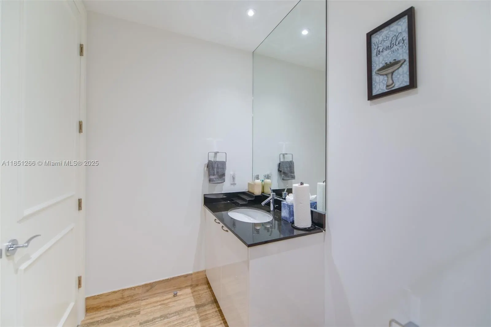 15901 Collins Ave, #1602