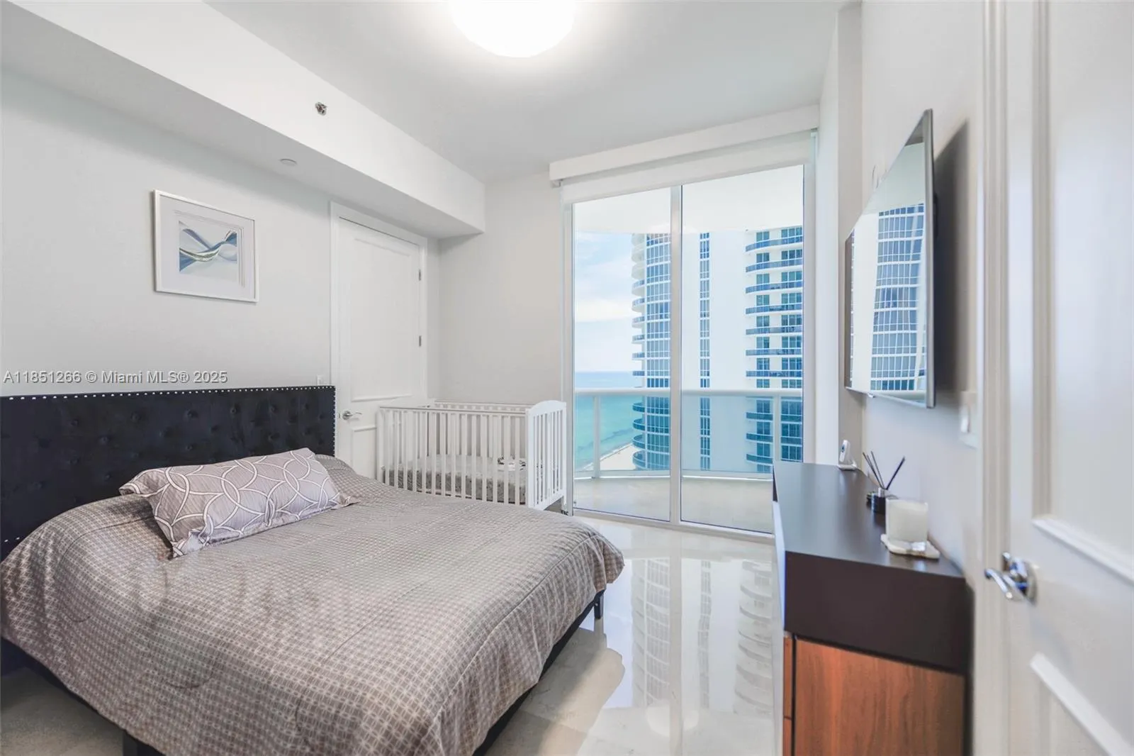 15901 Collins Ave, #1602