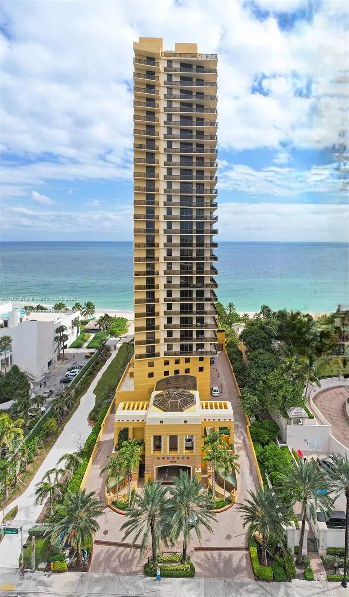 16275 Collins Ave, #801