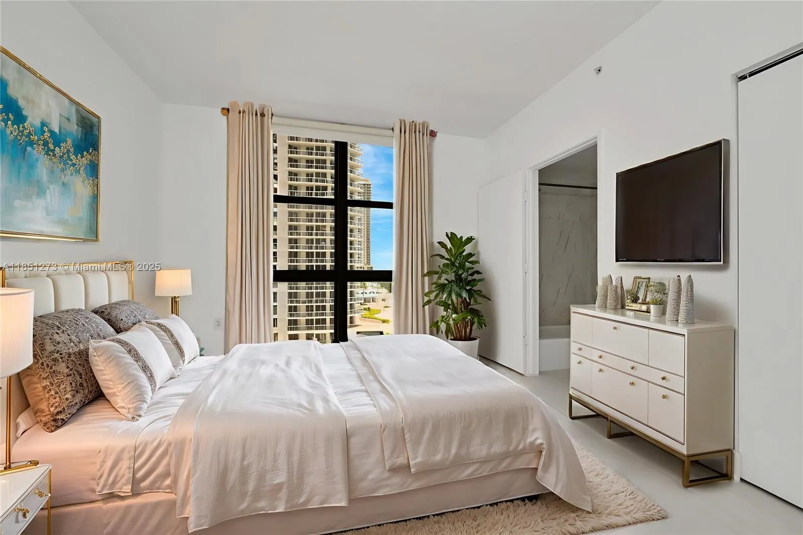 16275 Collins Ave, #801