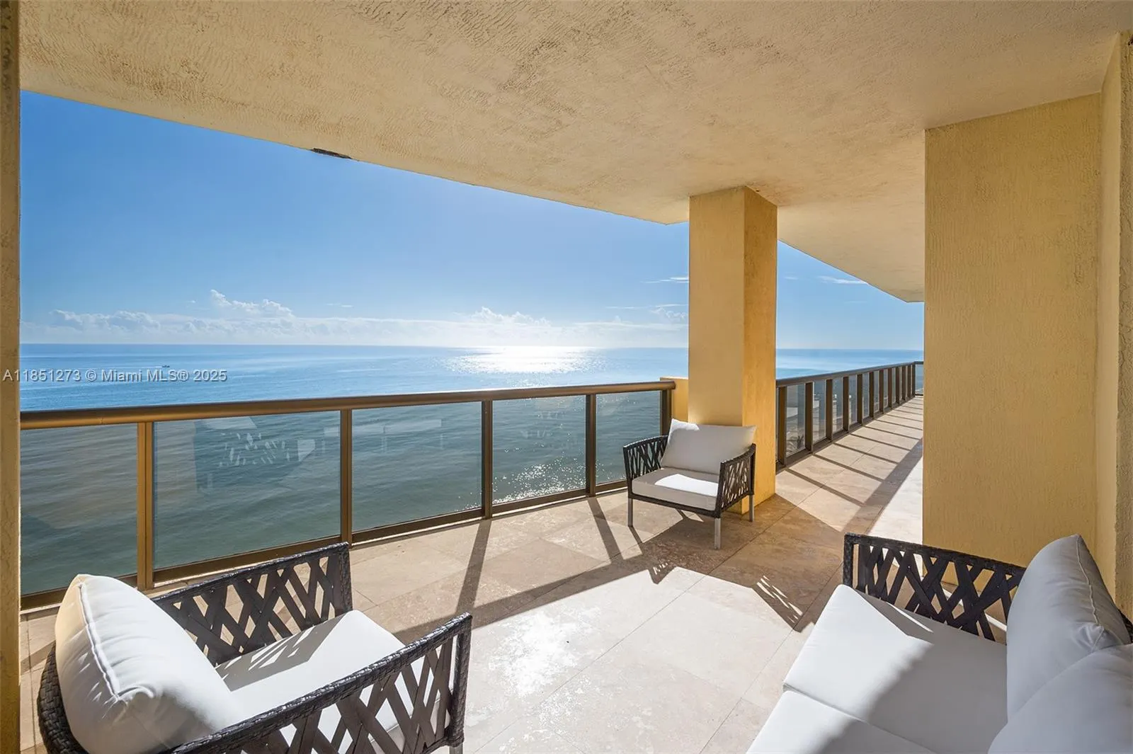 16275 Collins Ave, #801