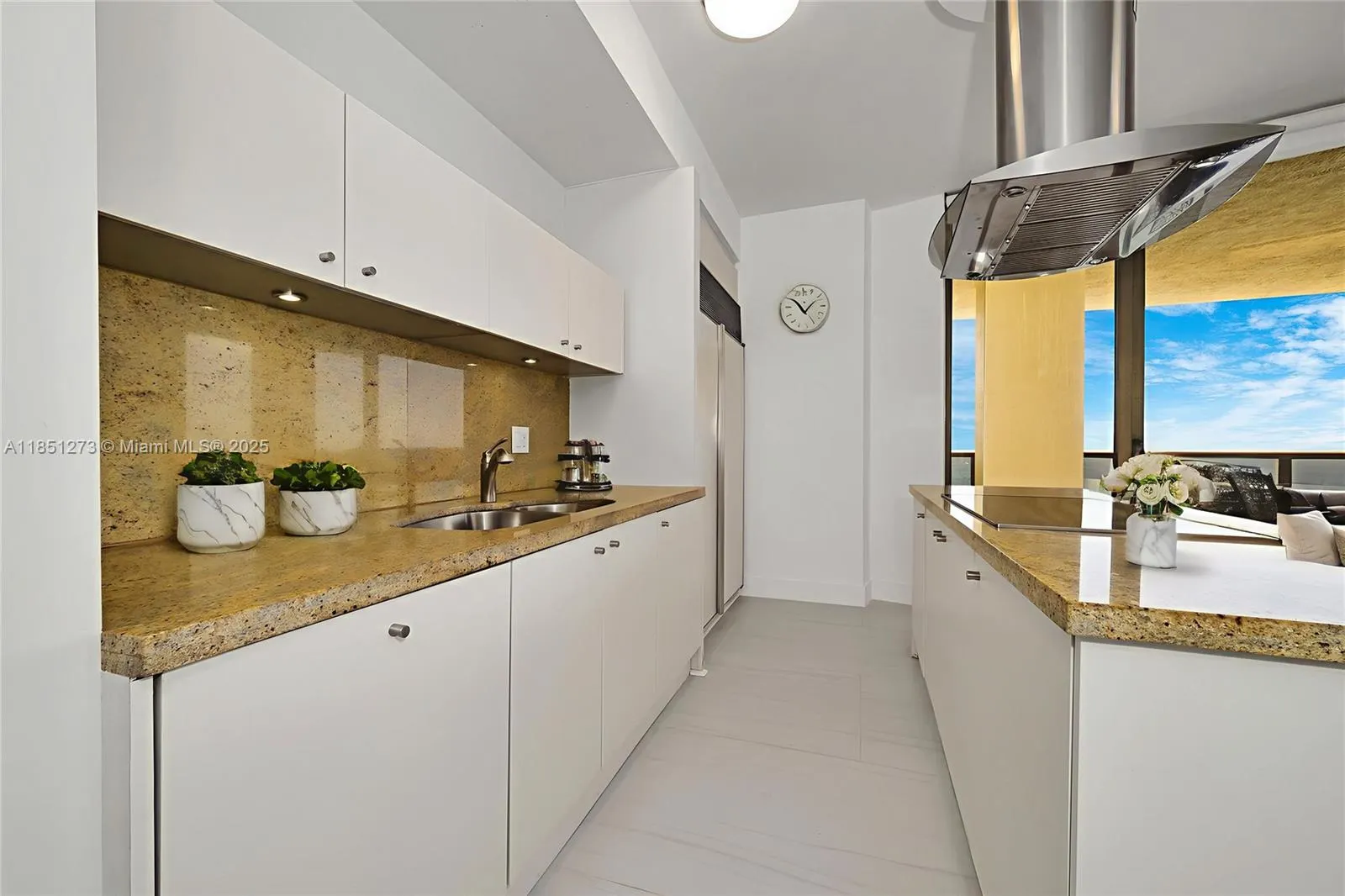 16275 Collins Ave, #801