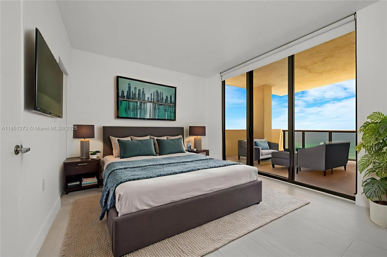 16275 Collins Ave, #801