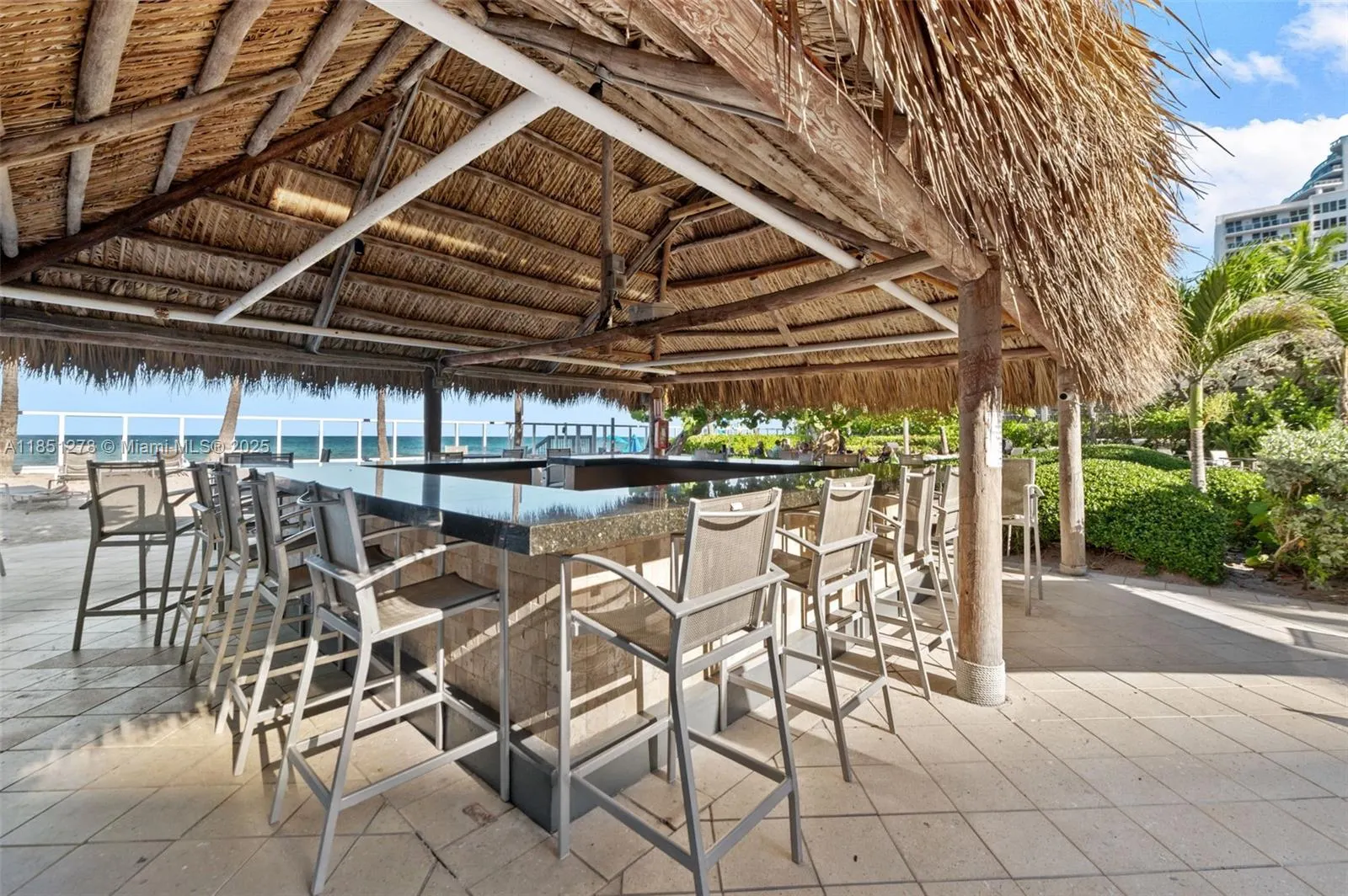 3000 S Ocean Dr, #102