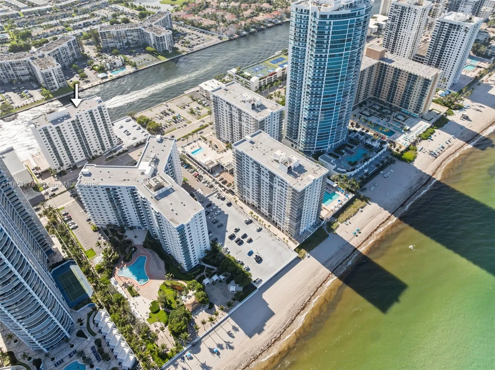 3000 S Ocean Dr, #102