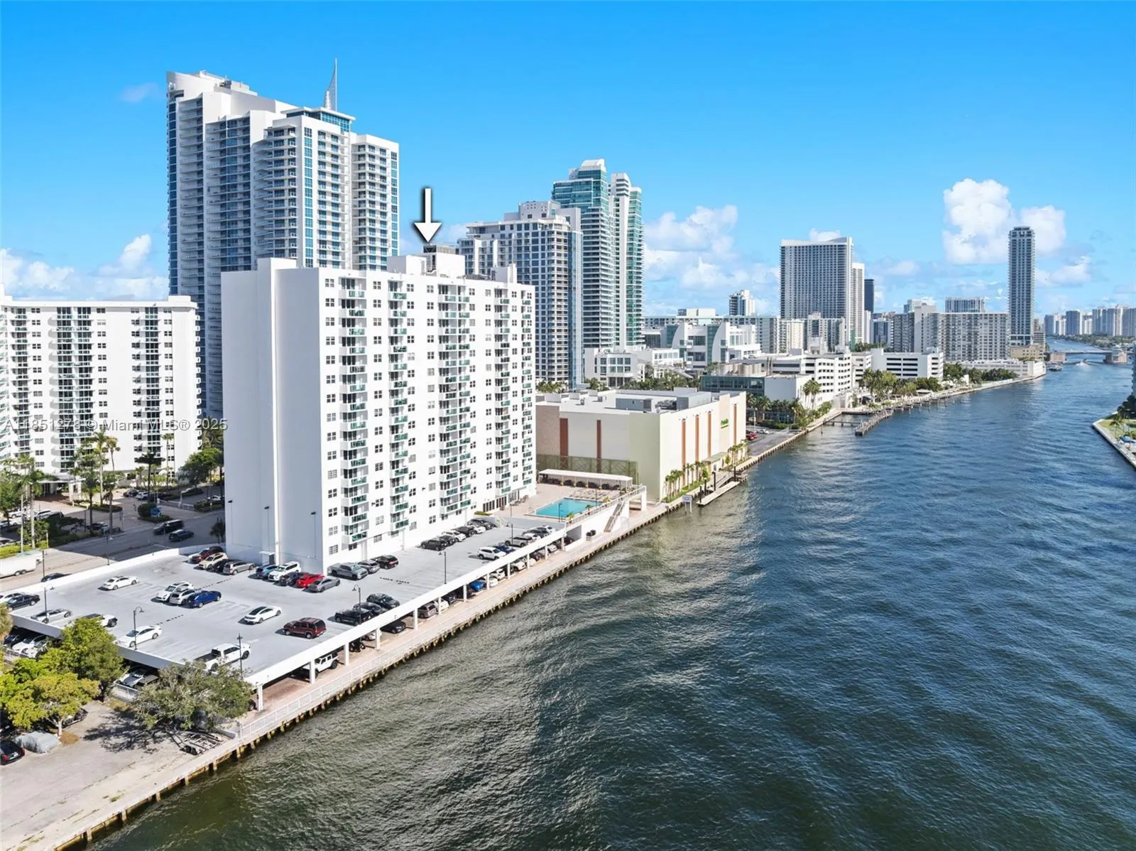 3000 S Ocean Dr, #102