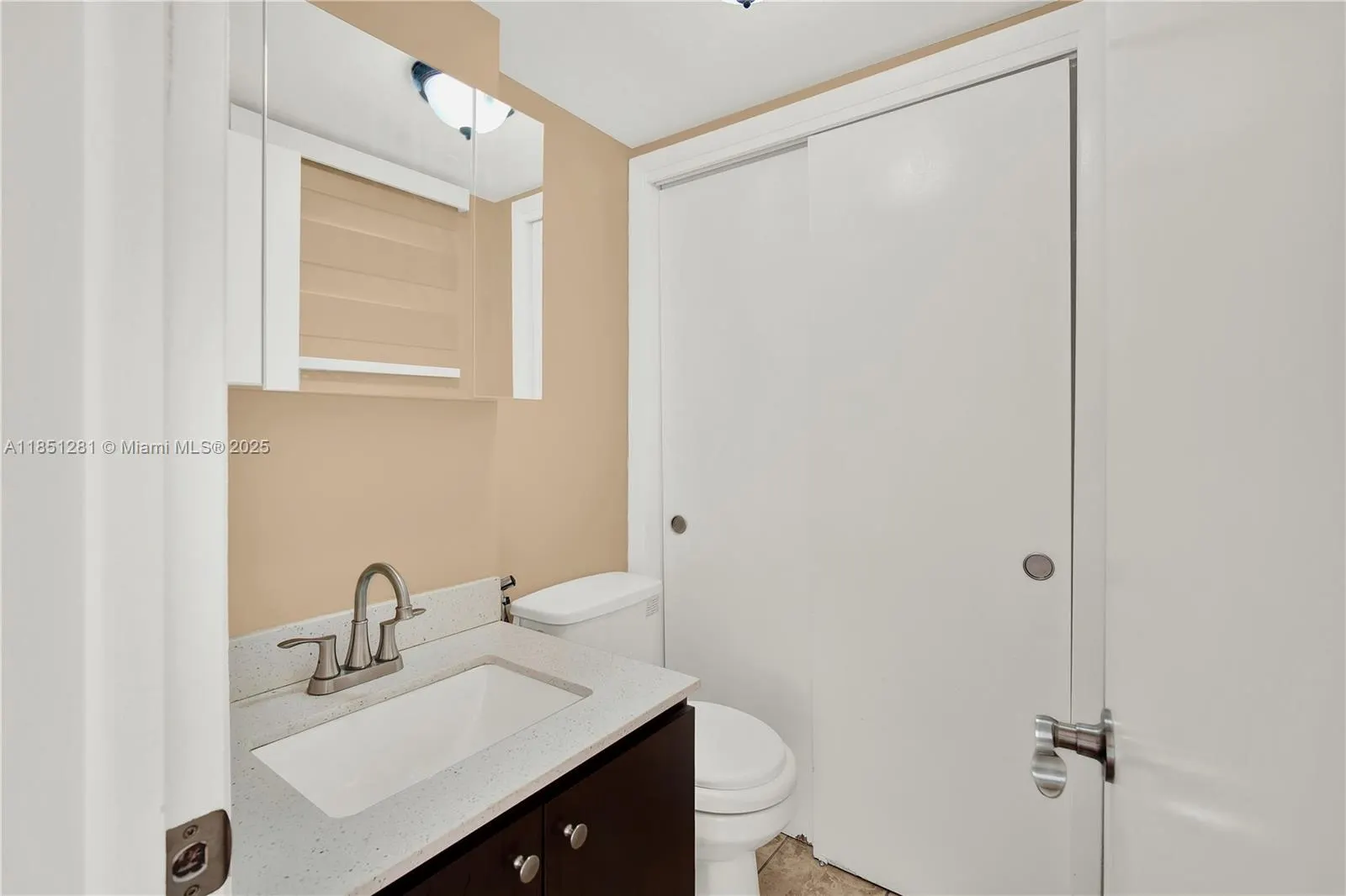 1340 Lincoln Rd, #207