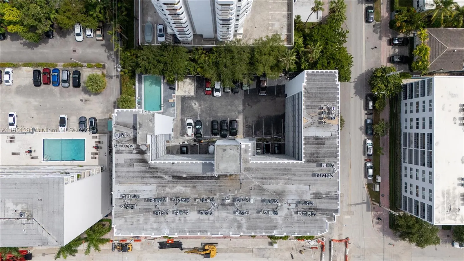 1340 Lincoln Rd, #207