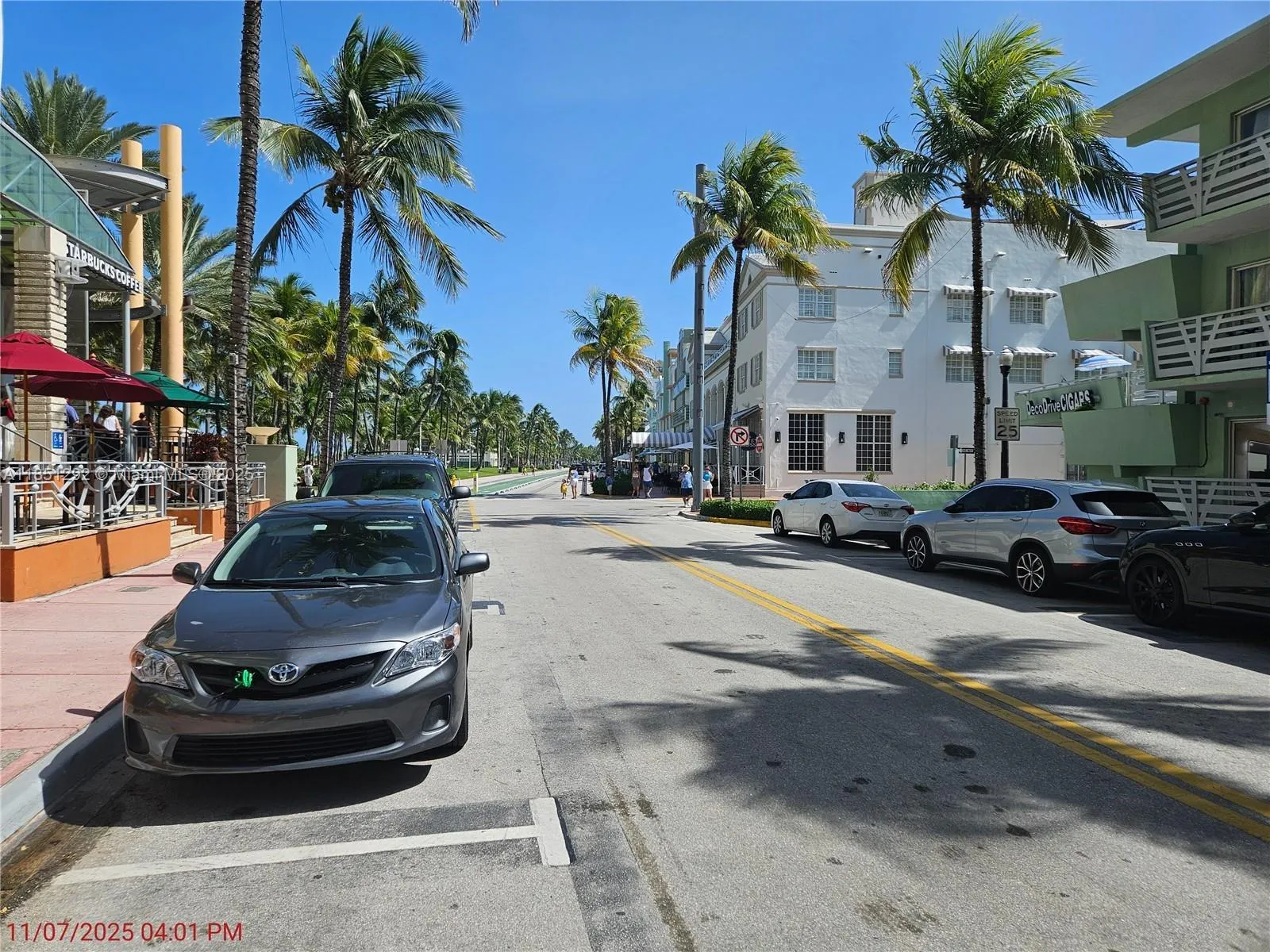 1437 Collins Ave, #PH18