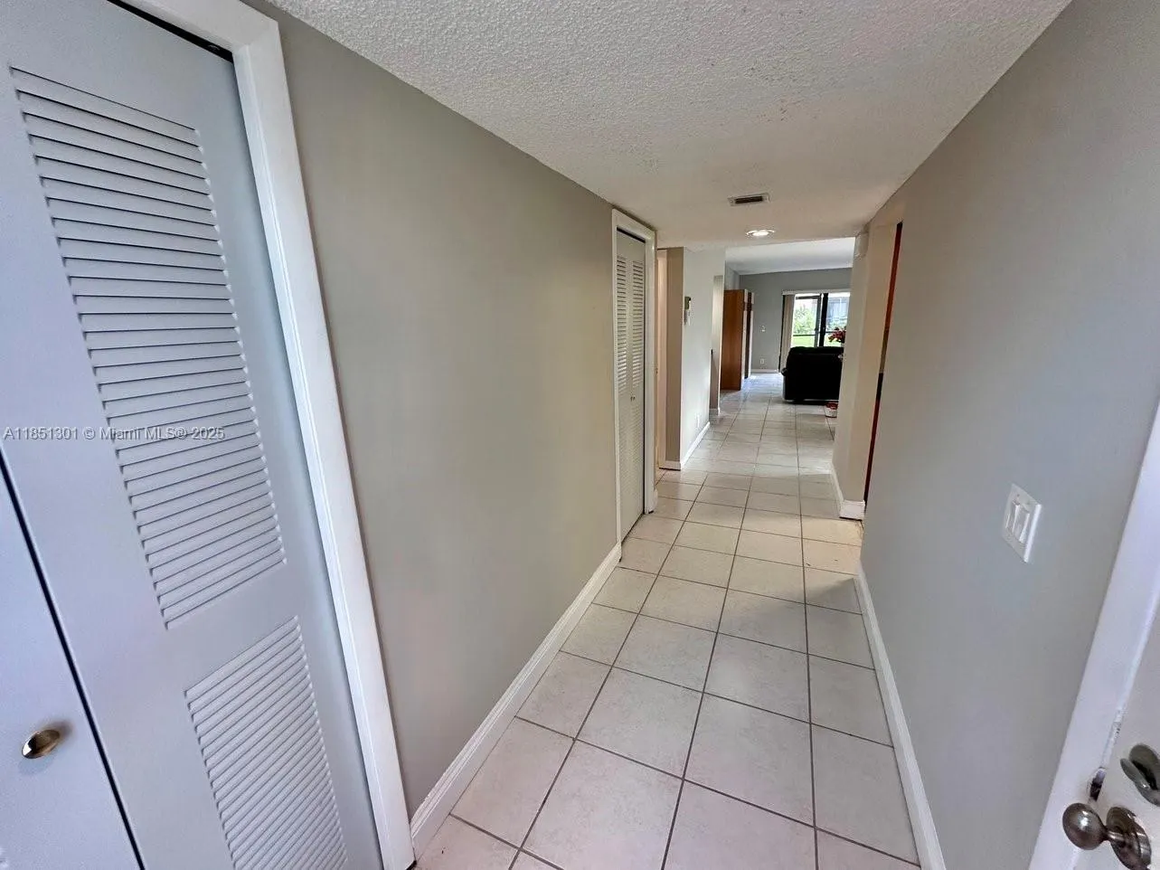366 Lakeview Dr, #104