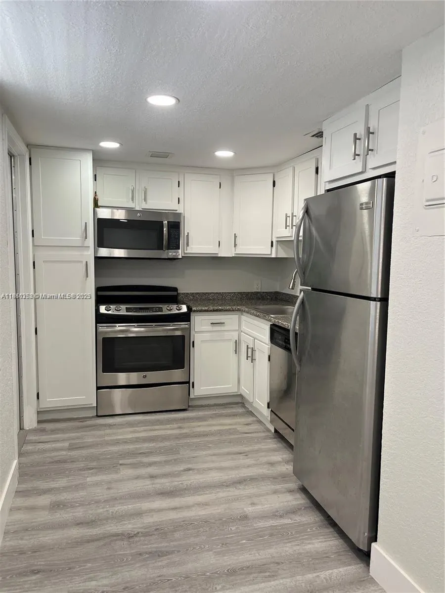 2651 S Course Dr, #602