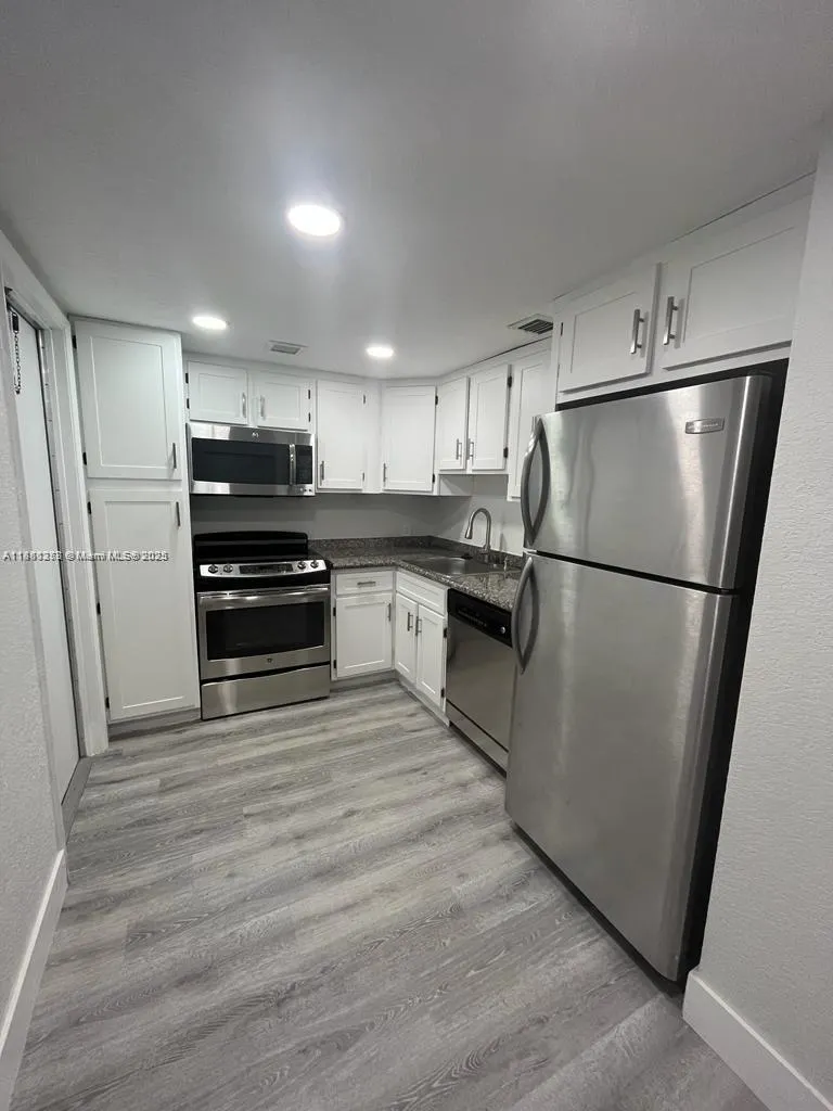 2651 S Course Dr, #602