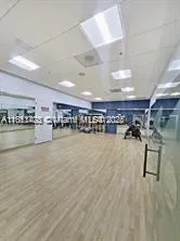 19380 Collins Ave, #1107