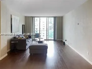 19380 Collins Ave, #1107