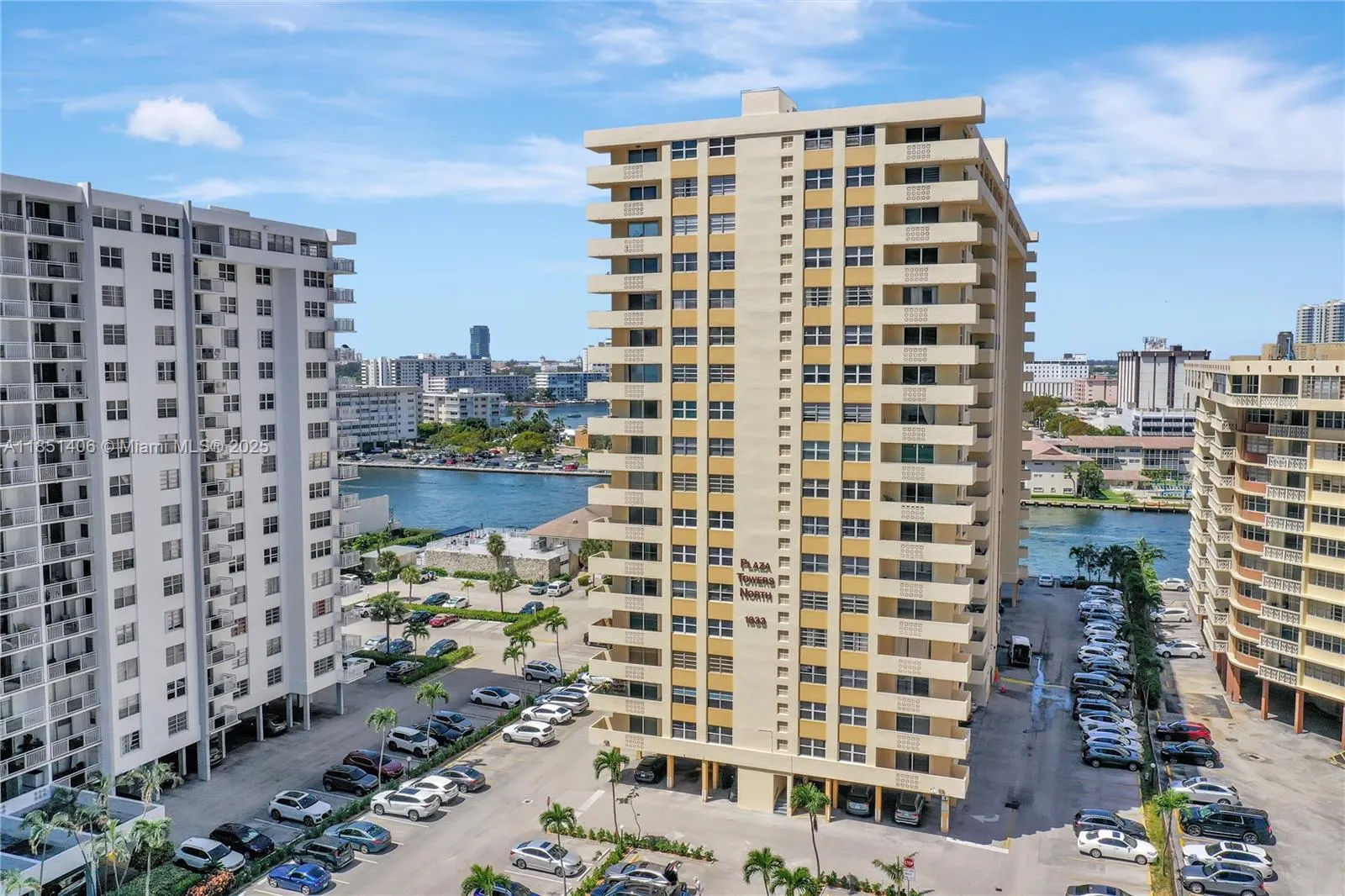 1833 S Ocean Dr, #511
