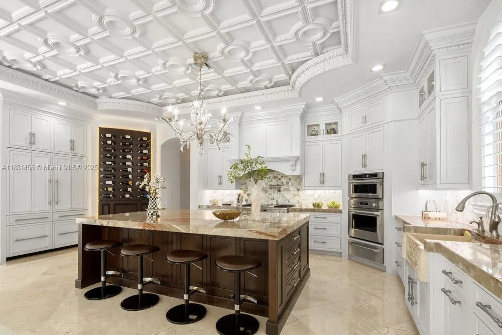 2225 W Silver Palm Rd