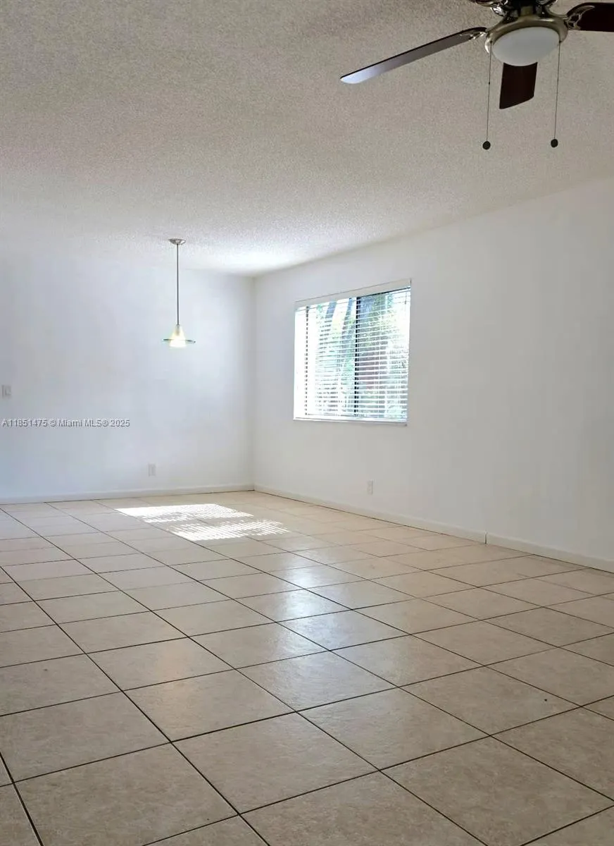 16541 Blatt Blvd, #201