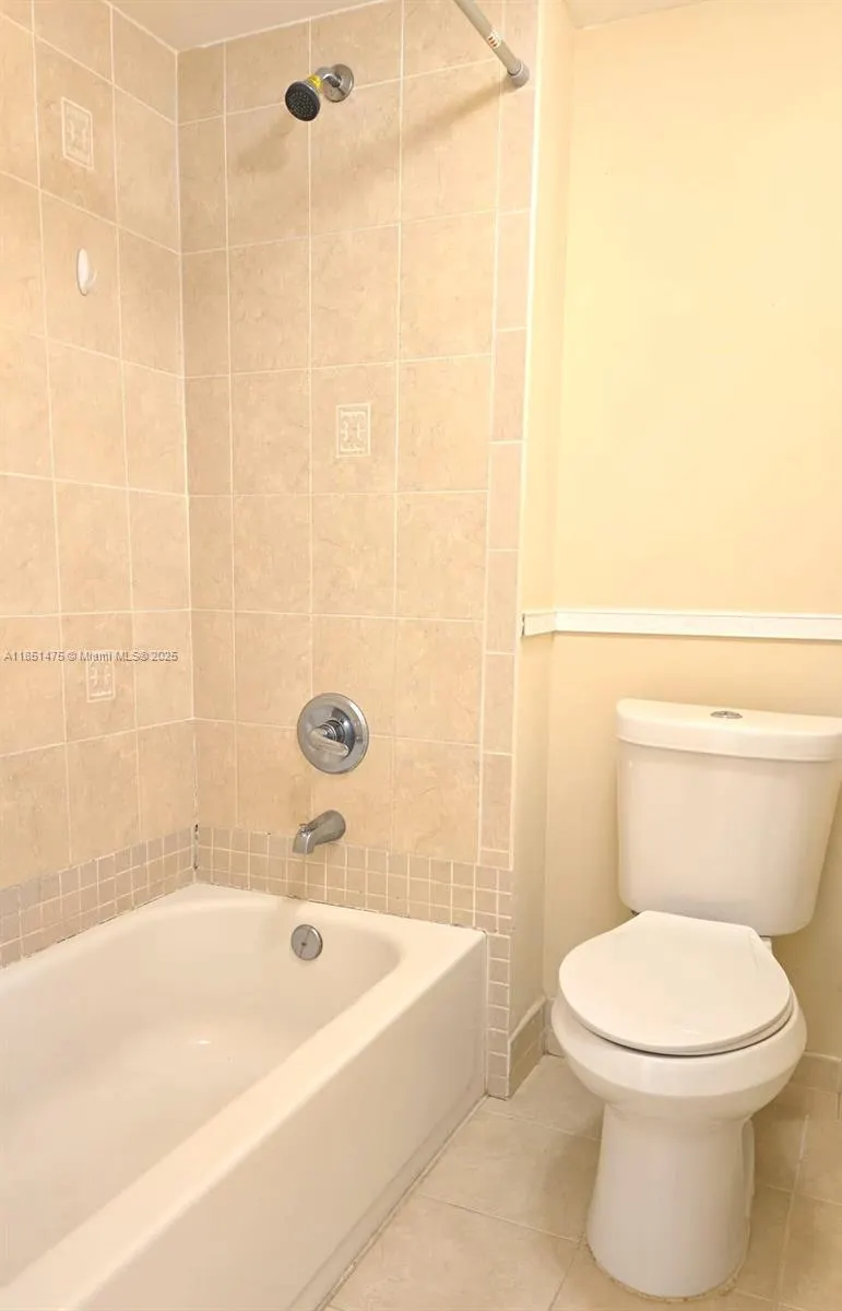 16541 Blatt Blvd, #201