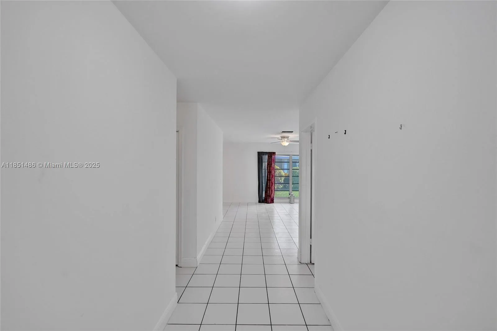 7200 E Tropical Way