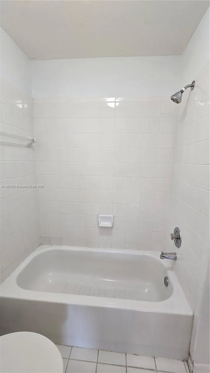 3802 NW 122nd Ter