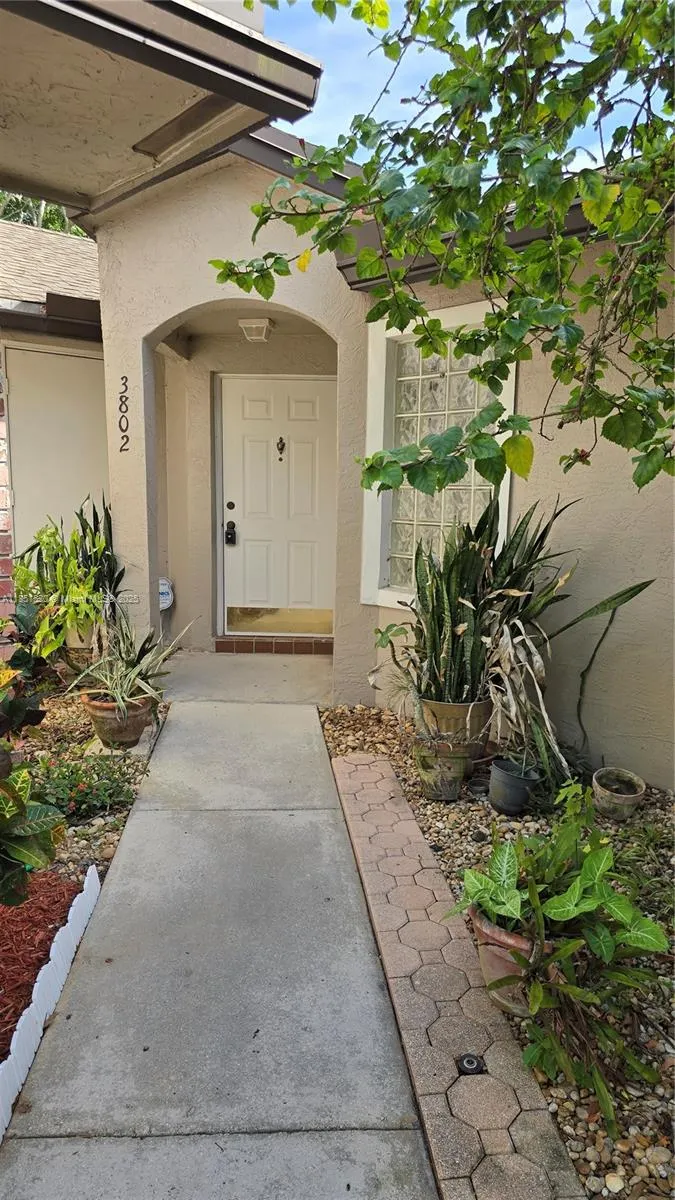 3802 NW 122nd Ter