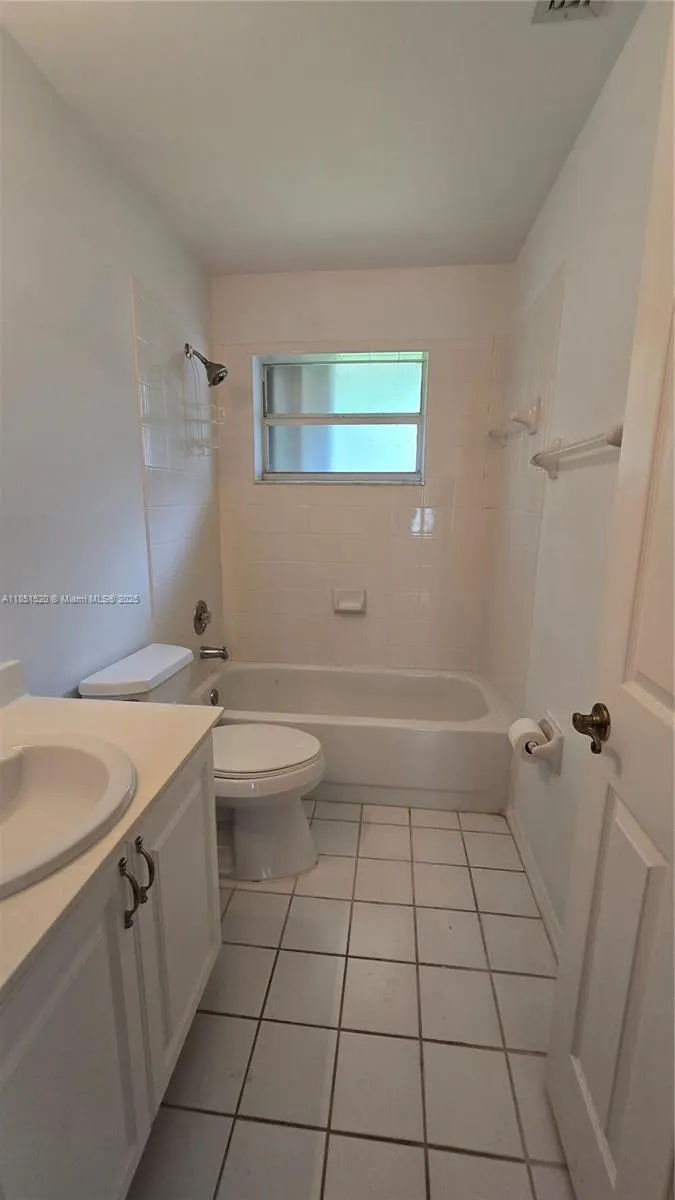 3802 NW 122nd Ter