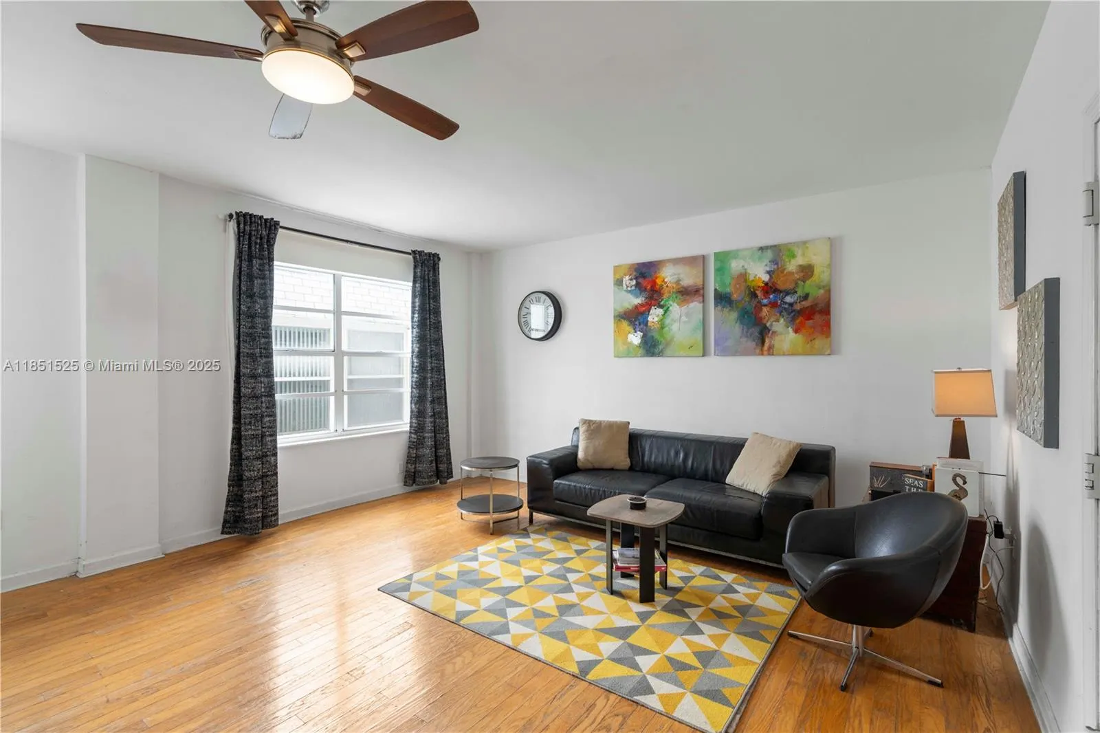 1200 Euclid Ave, #206