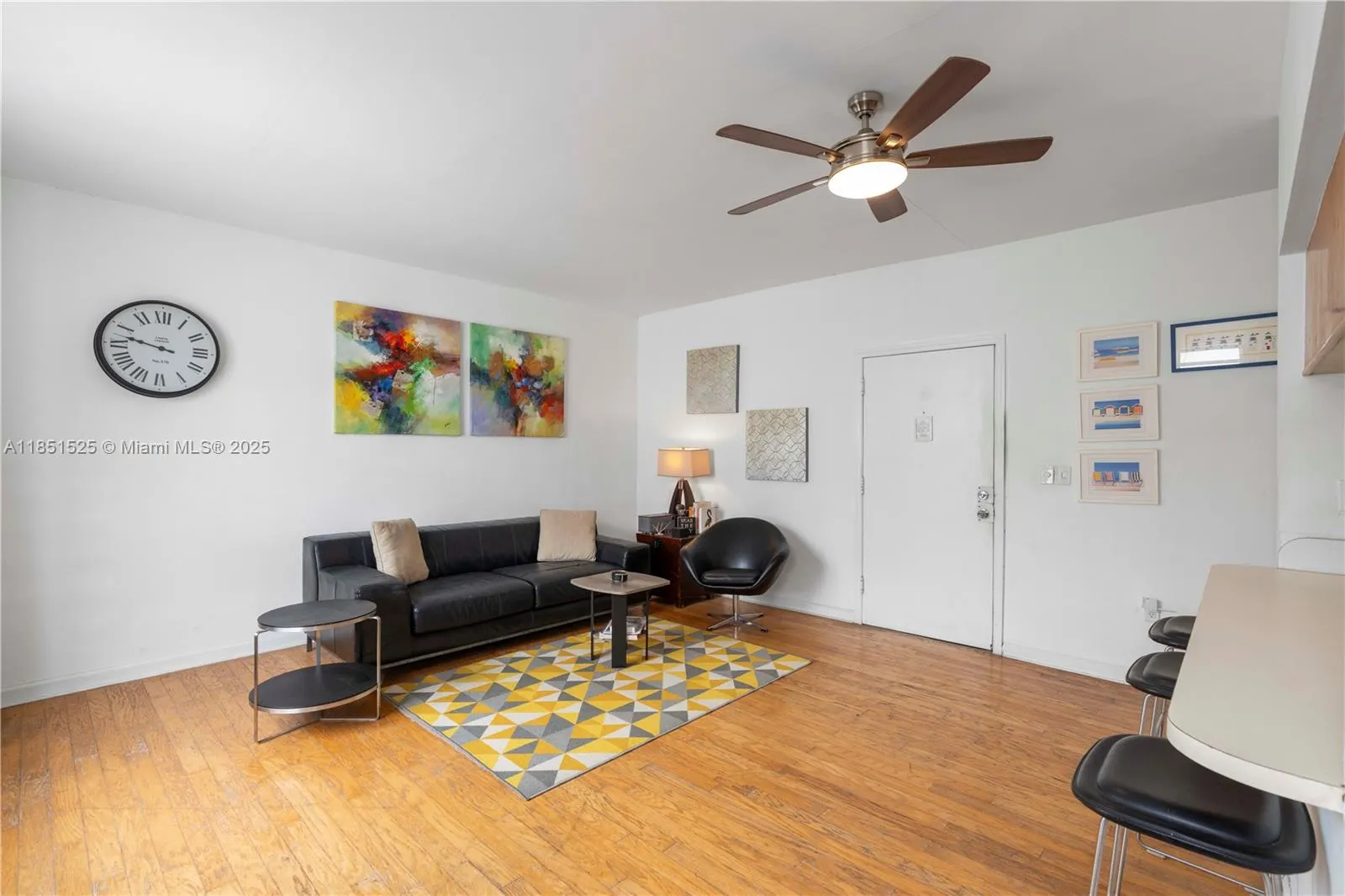 1200 Euclid Ave, #206