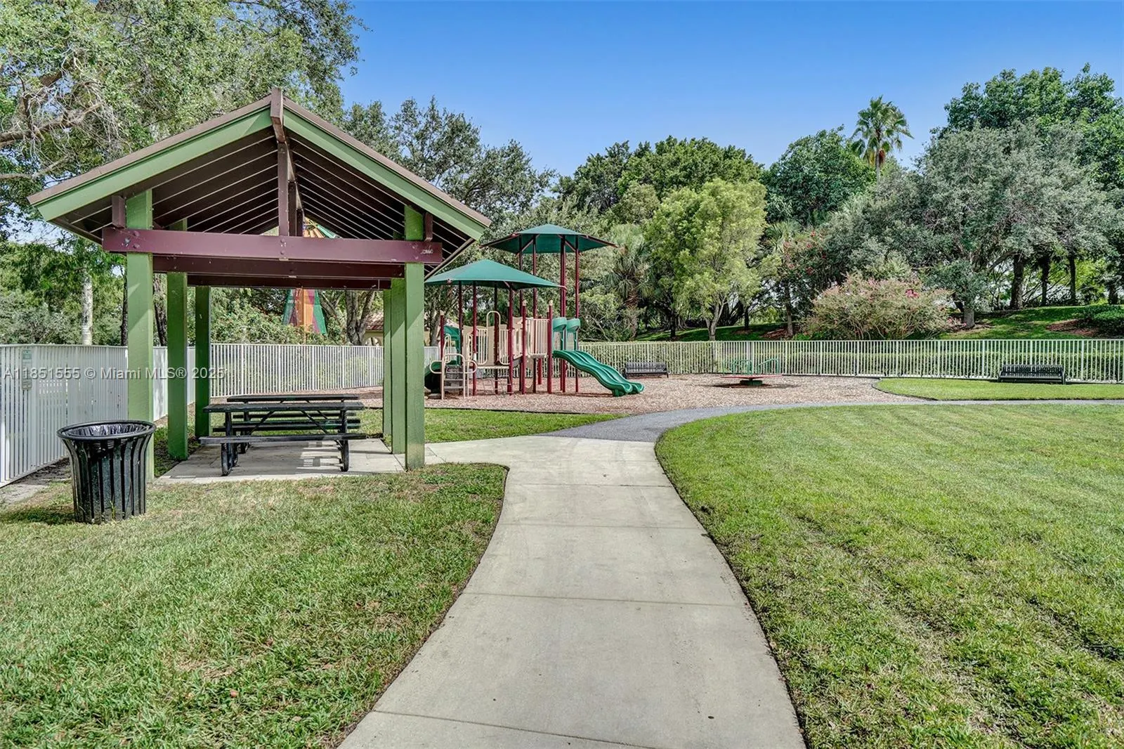 3652 Falcon Ridge Cir, #0
