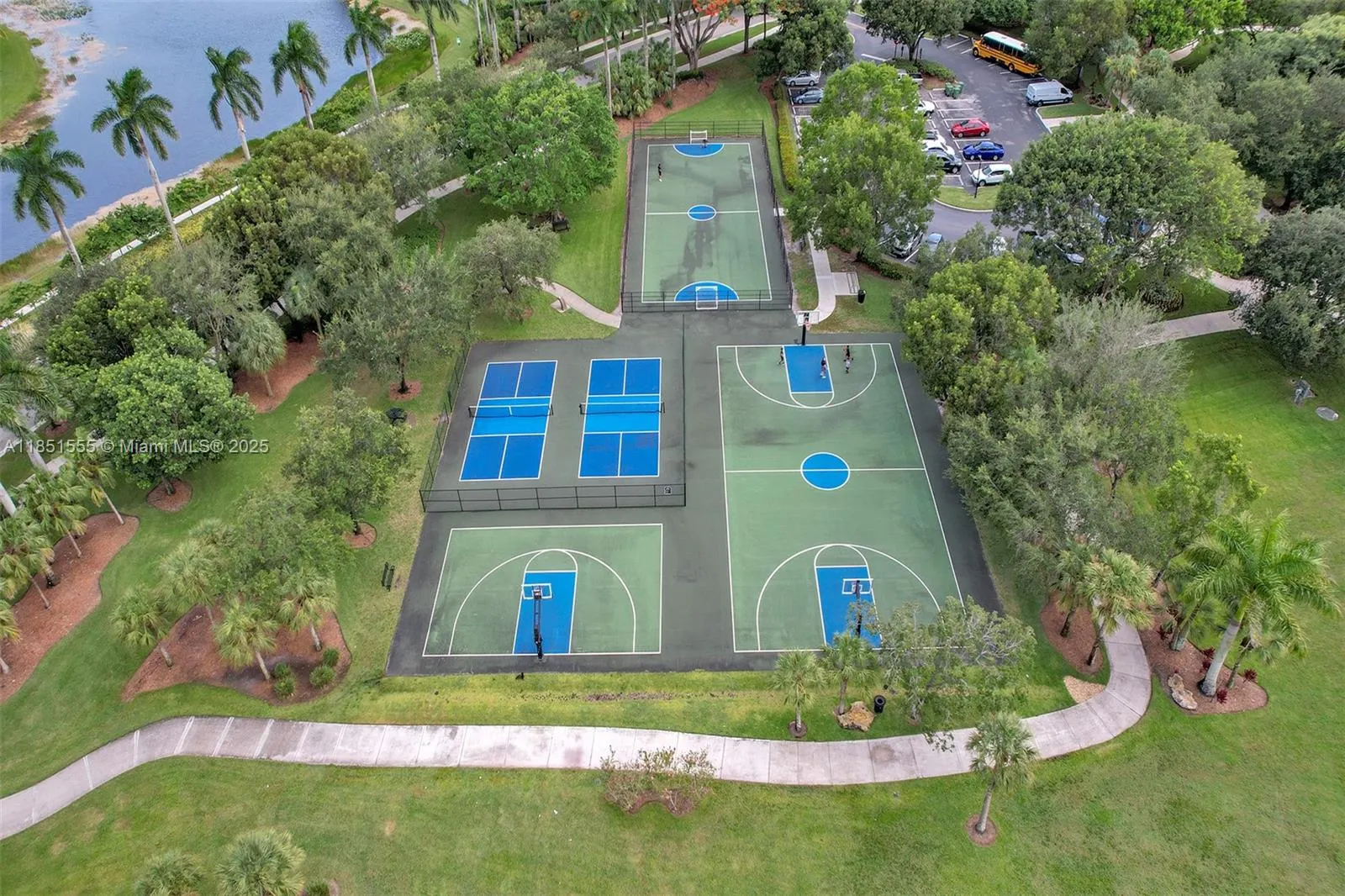 3652 Falcon Ridge Cir, #0