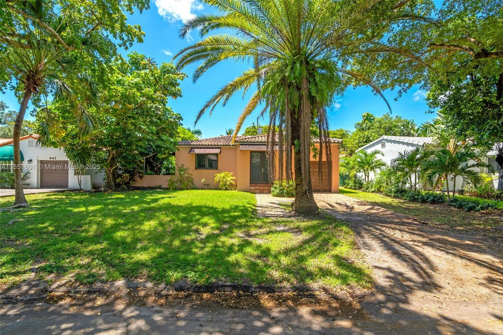 448 Cadagua Ave