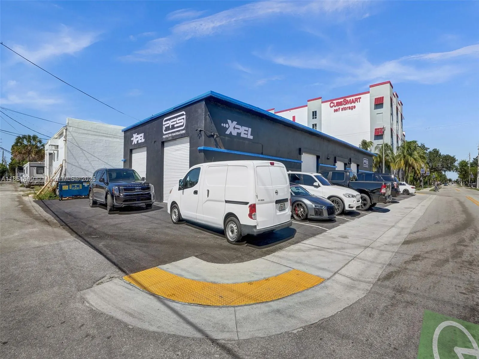 15 NW 9th Ave