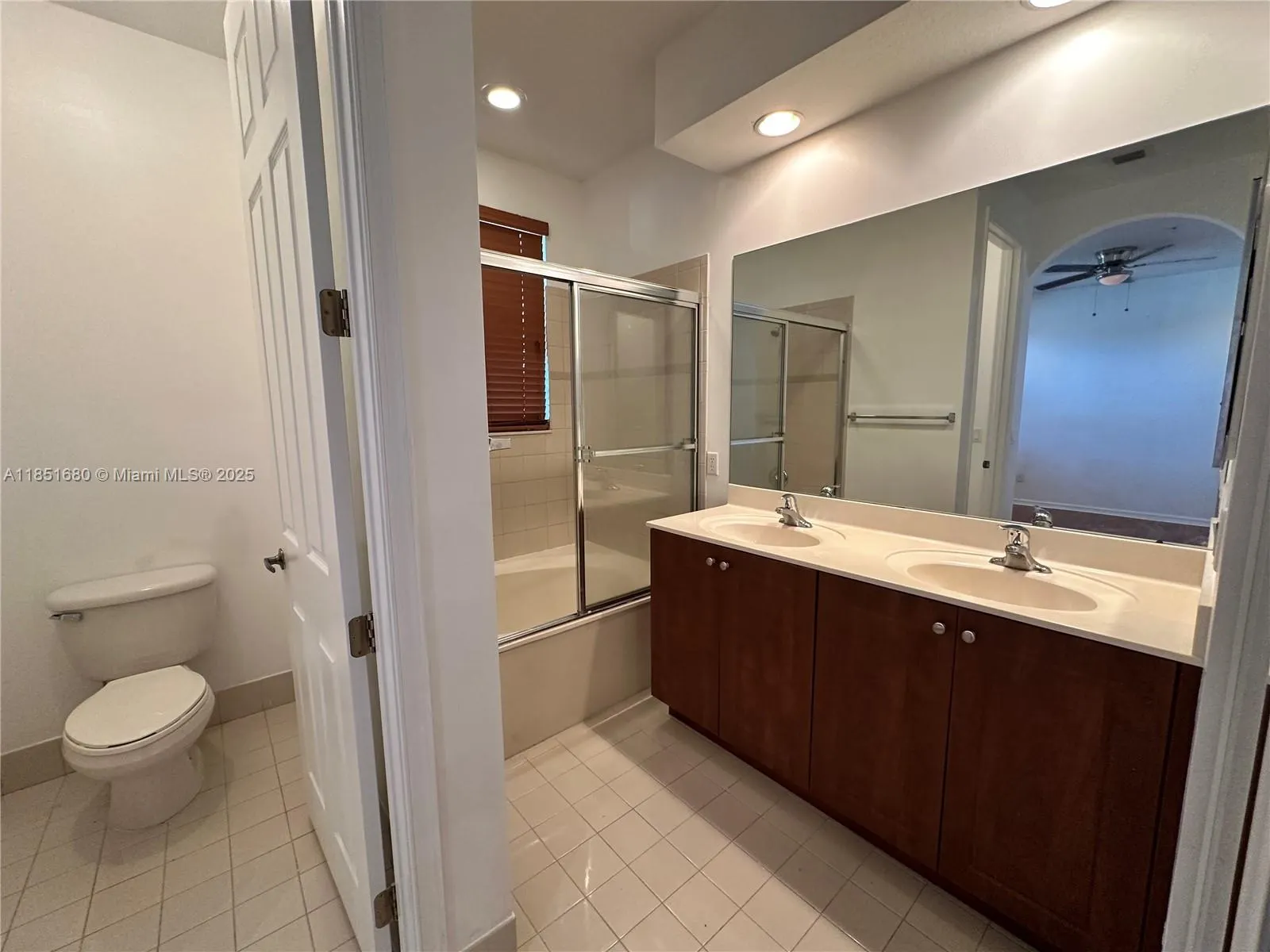 2851 W Prospect Rd, #507