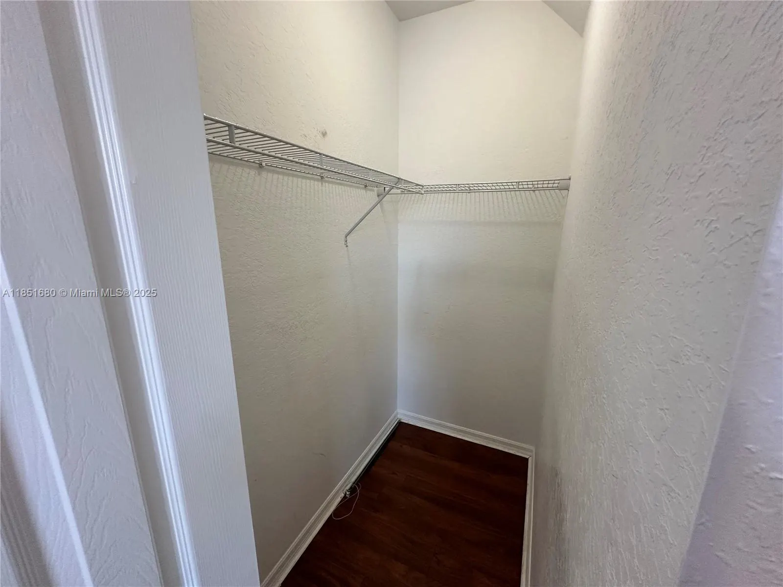 2851 W Prospect Rd, #507
