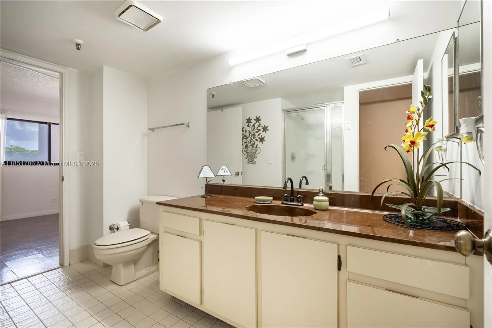 2206 S Cypress Bend Dr, #305