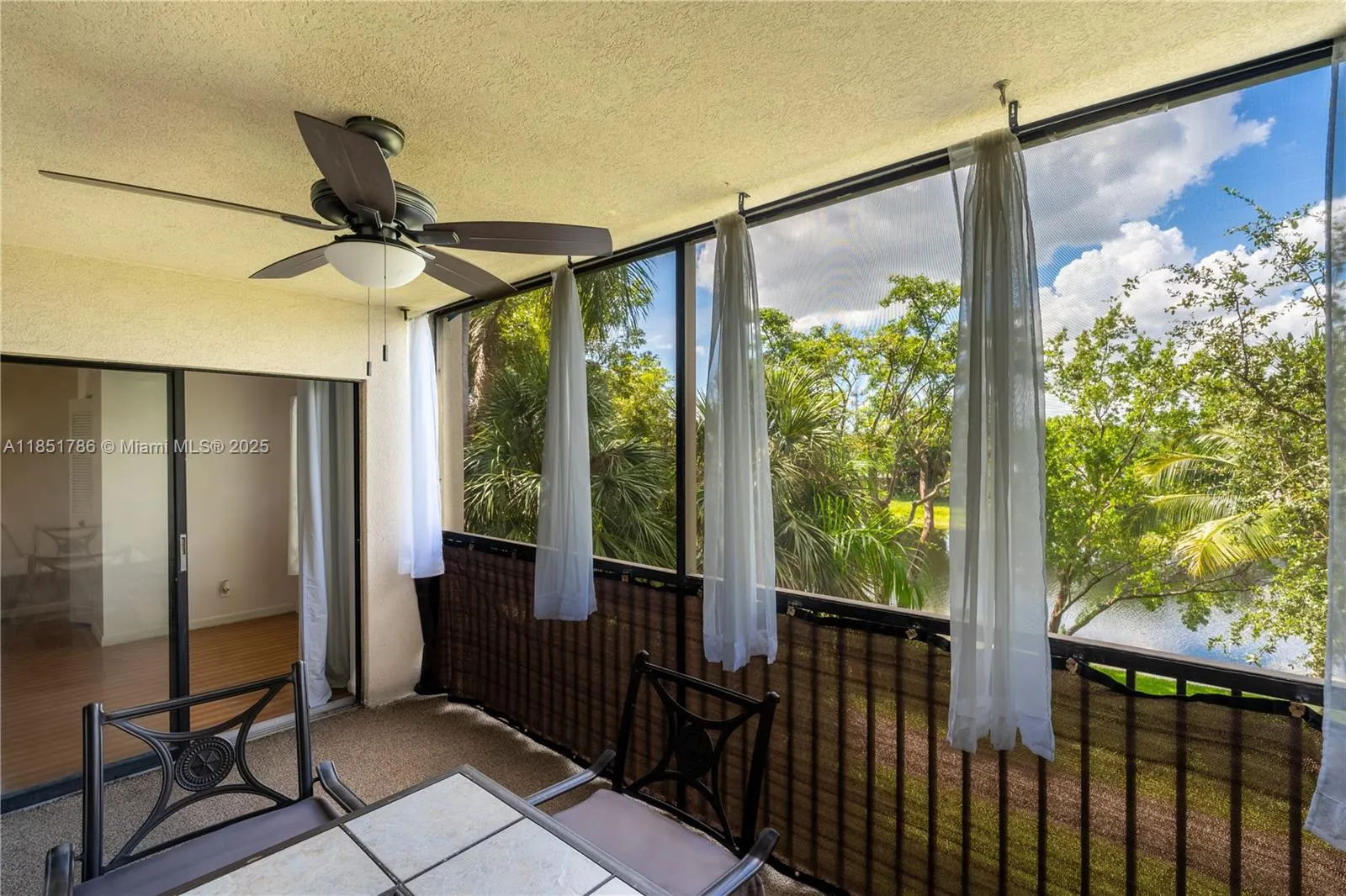 2206 S Cypress Bend Dr, #305