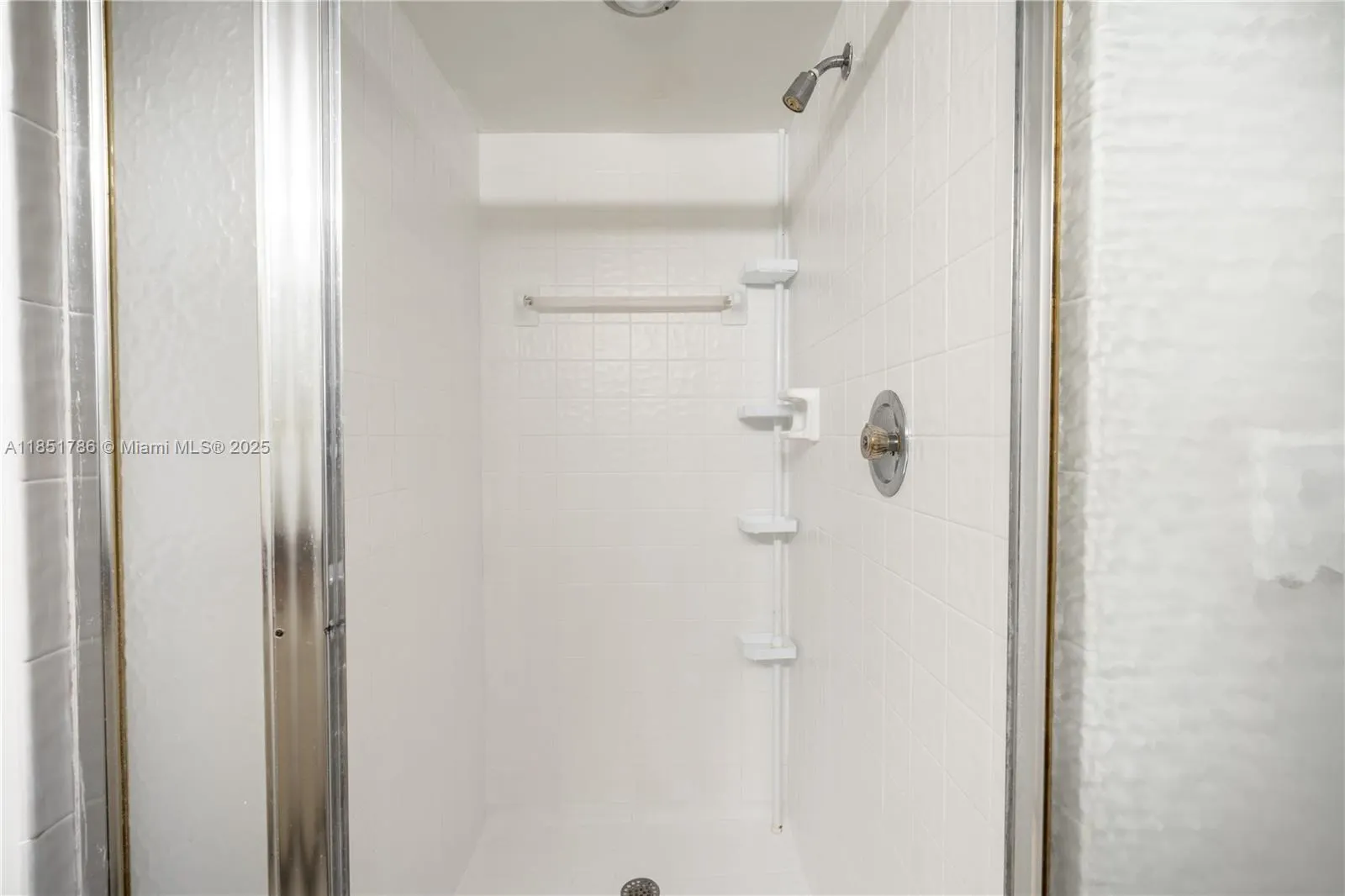 2206 S Cypress Bend Dr, #305