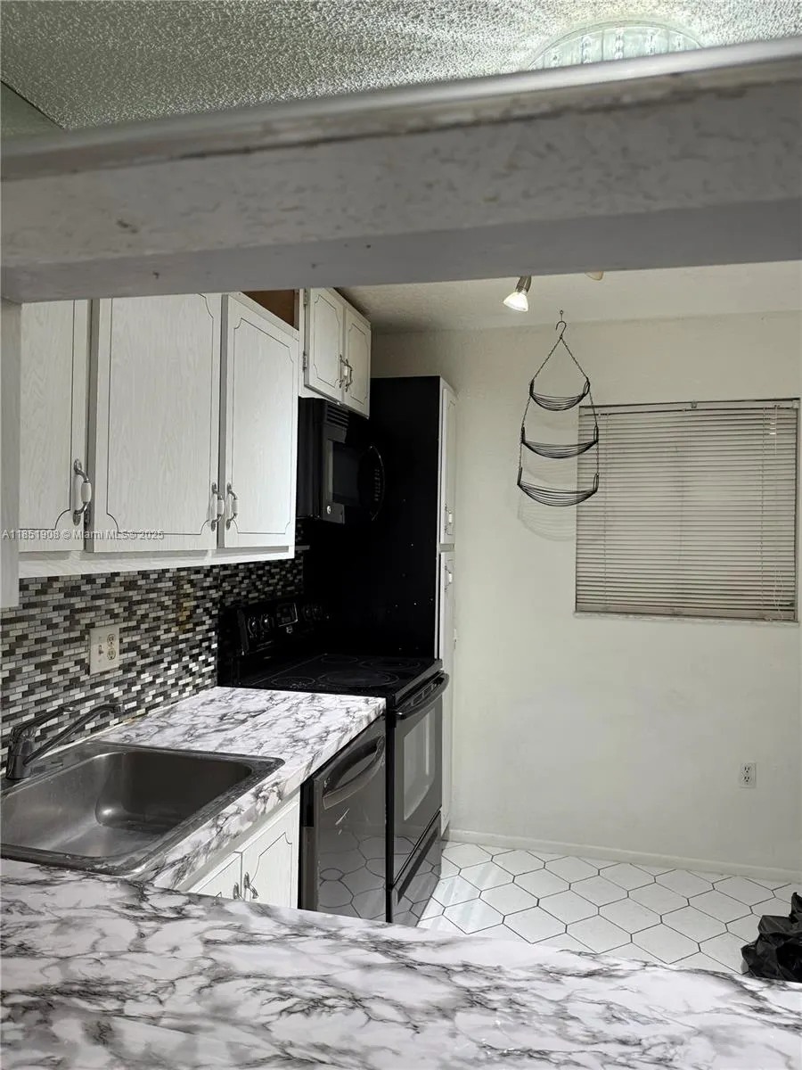 8390 Sands Point Blvd, #F106