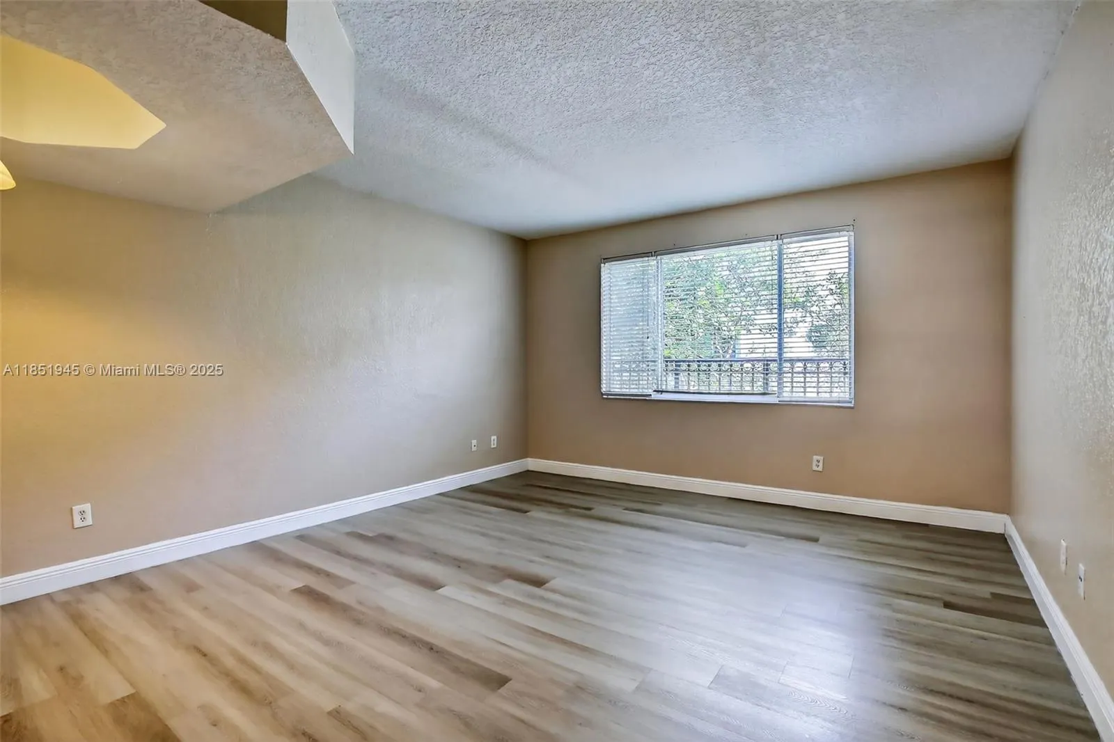 781 SW 148th Ave, #1506