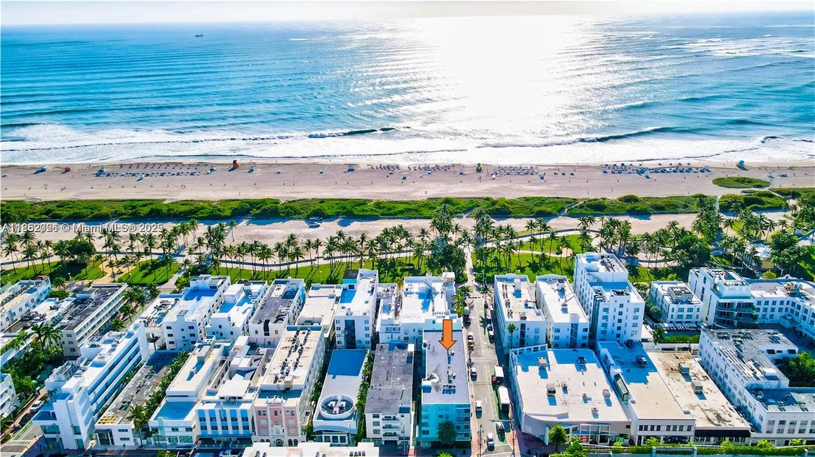701 Collins Ave, #1F