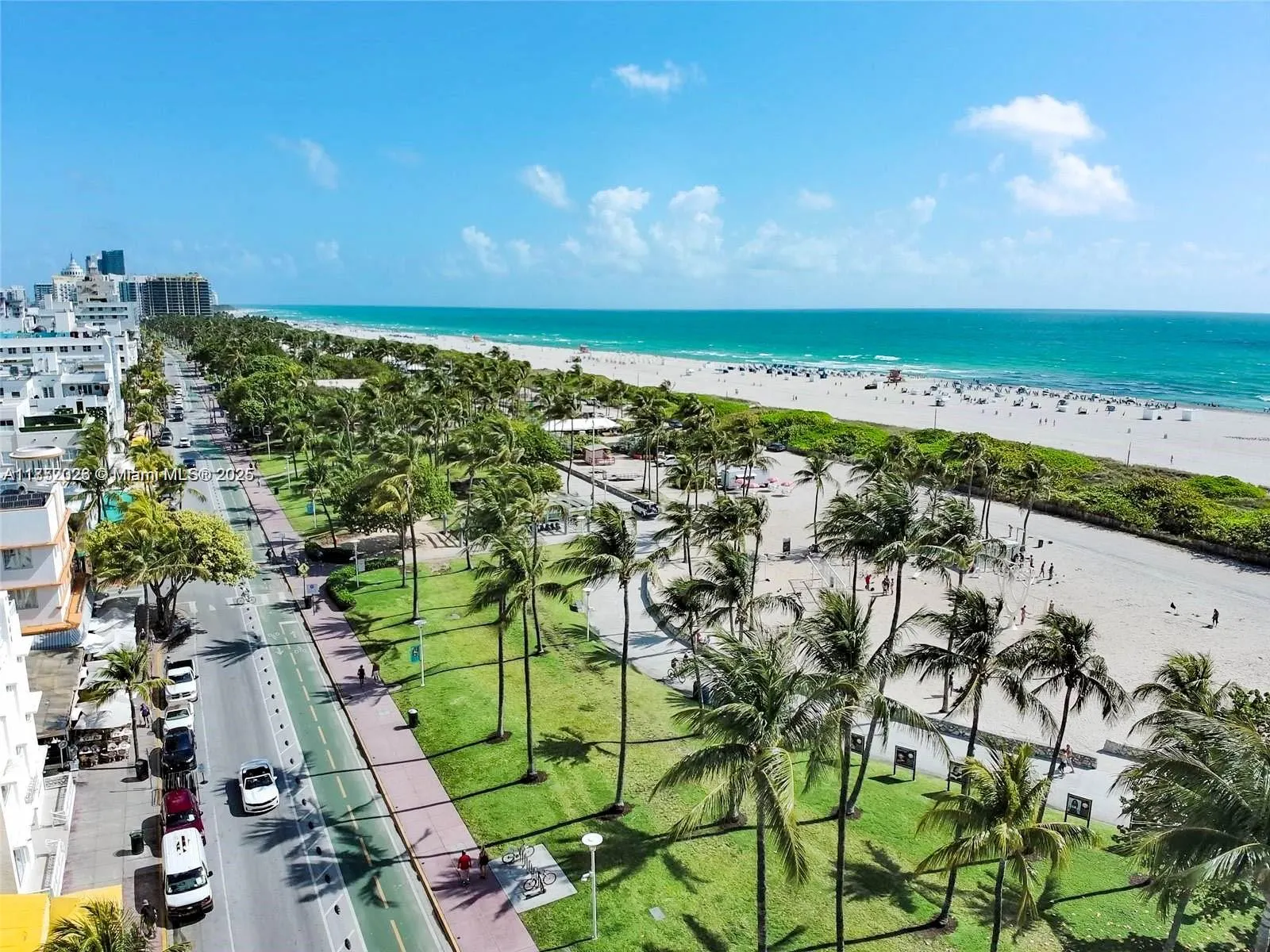 701 Collins Ave, #1F