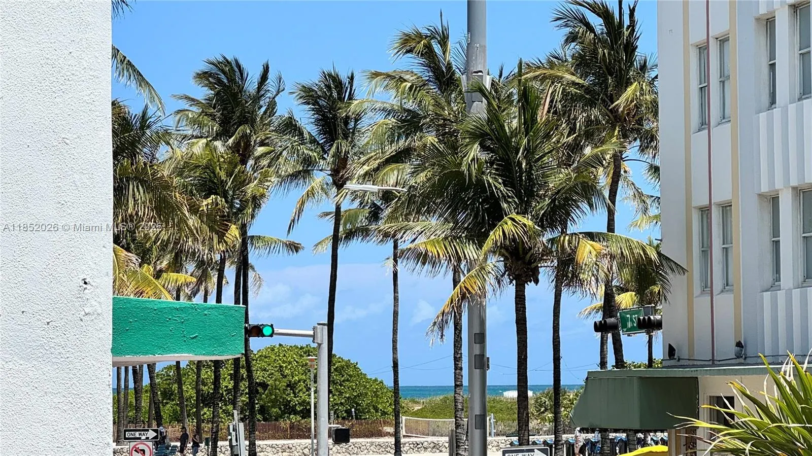 701 Collins Ave, #1F