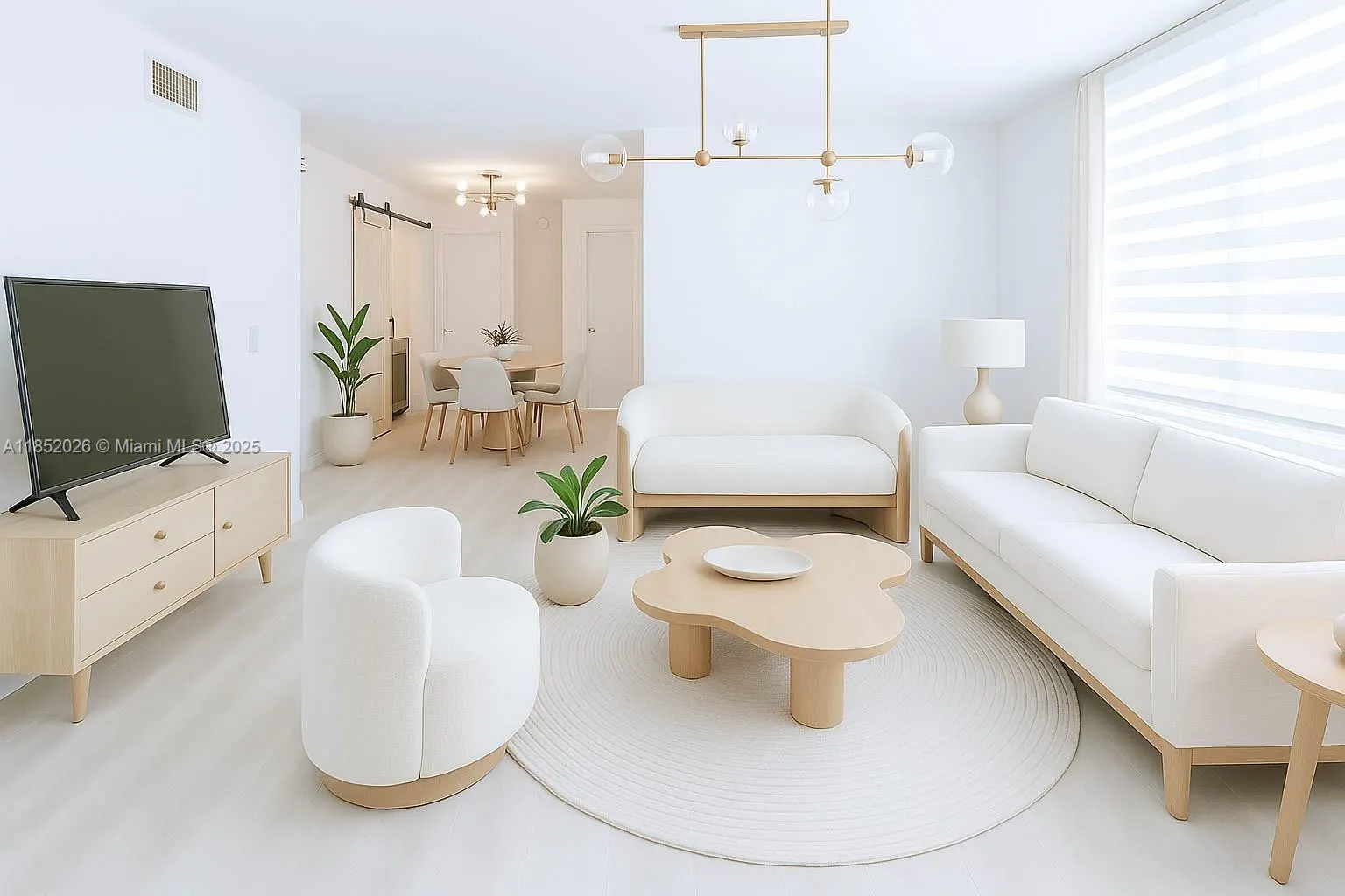701 Collins Ave, #1F