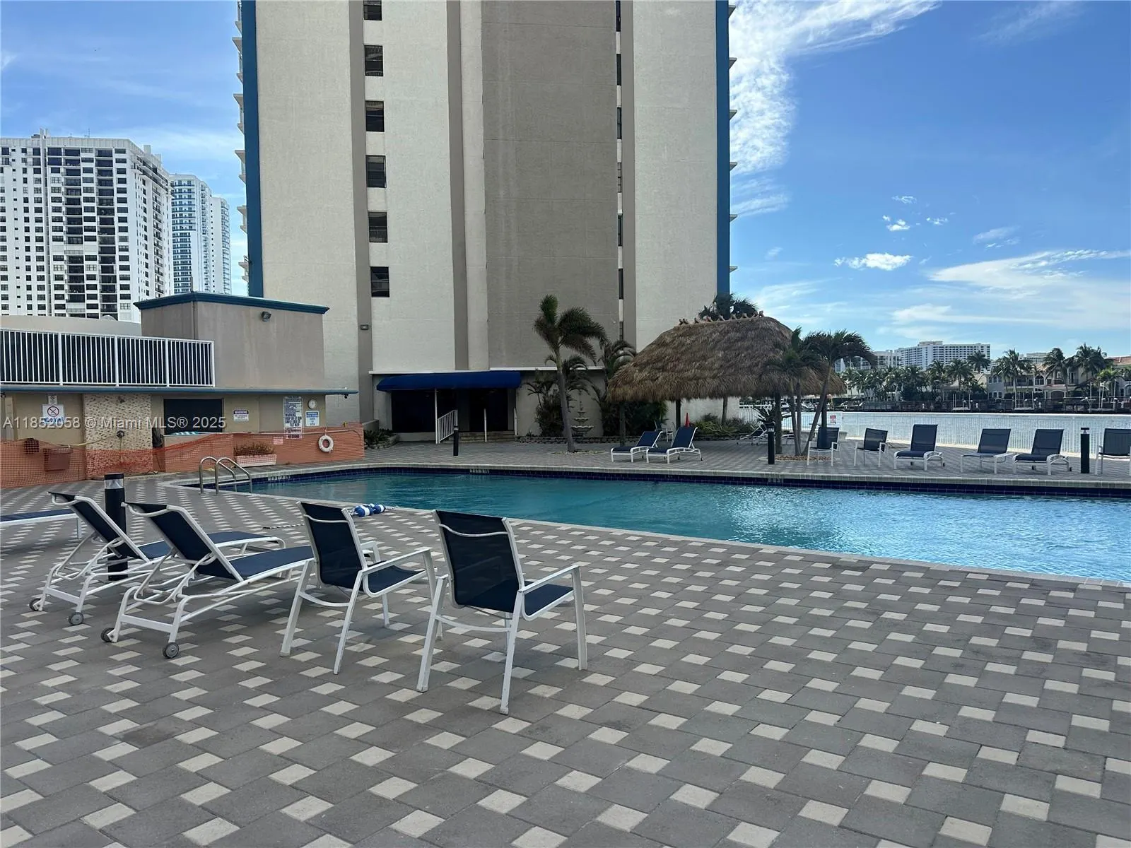 1500 S Ocean Dr, #5G