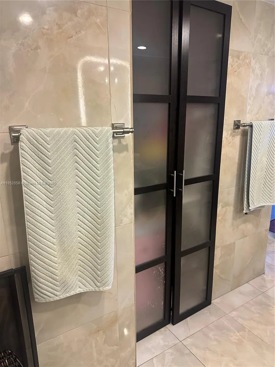 1500 S Ocean Dr, #5G